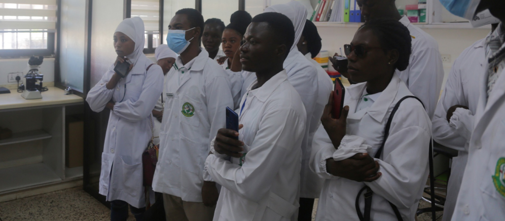 Students Embark on Educational Tour at KHRC Laboratory
